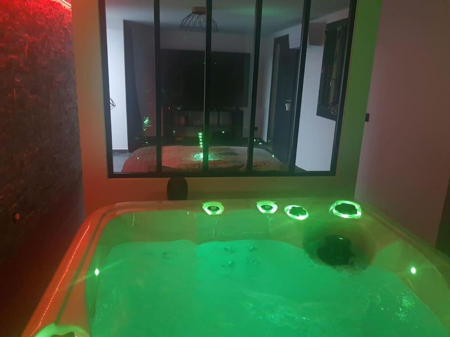Superbe Appartement Avec Jacuzzi Et Exterieur Perpignan Dış mekan fotoğraf